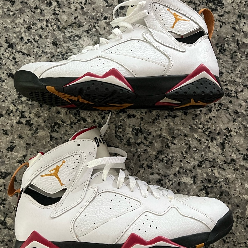 Jordan Kids White/Maroon/Gold Retro Basketball Sneakers